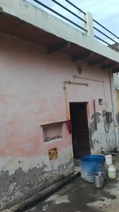1 Room with Kitchen